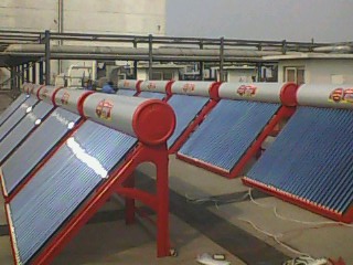 30管家用太陽能熱水器